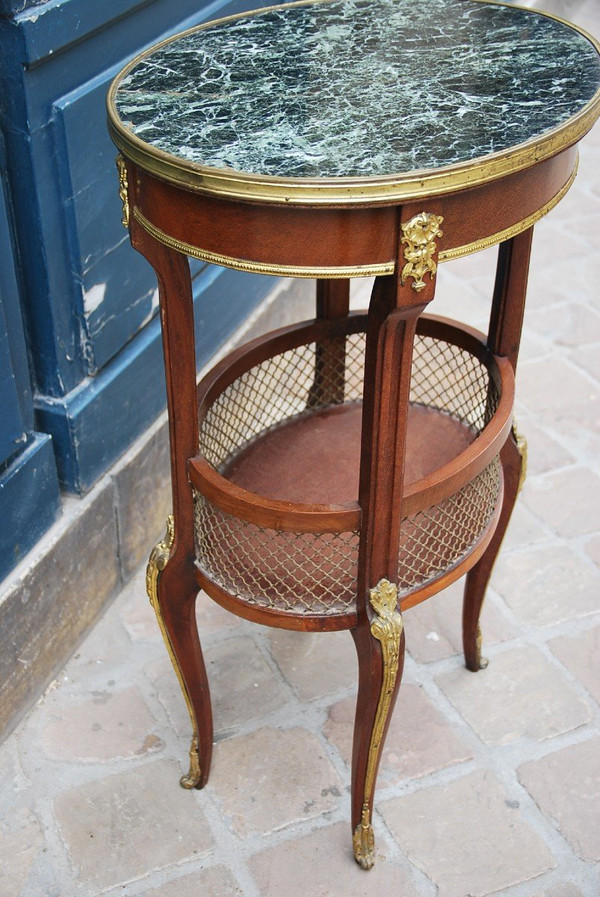 Petite Table De Salon De Style Louis XVI