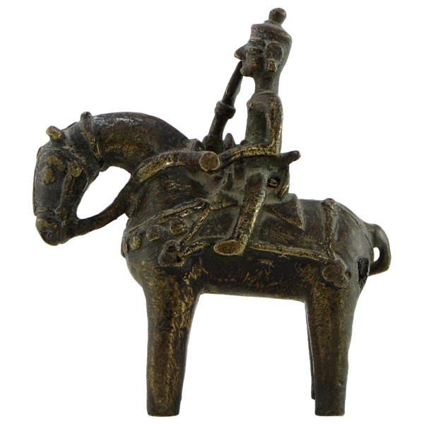 India, XIXth Century, Bronze Statuette Depicting A Divinity On Horseback.