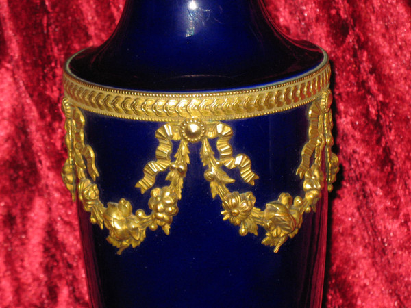 Vase de Sèvres signé de Paul Milet style Louis XVI