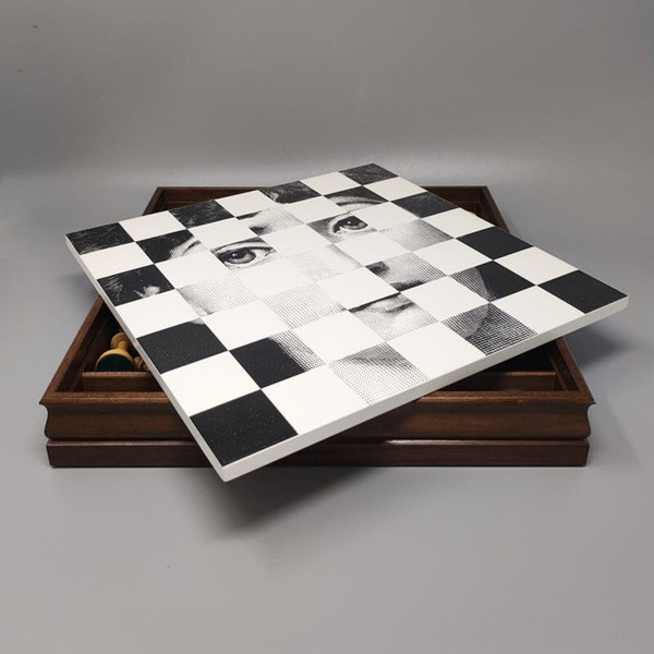 1970 Magnificent chess board - Game set - by Piero Fornasetti. Made in Italy