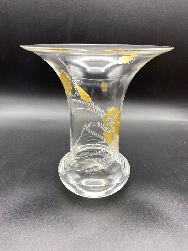 LEONARD CRYSTAL VASE