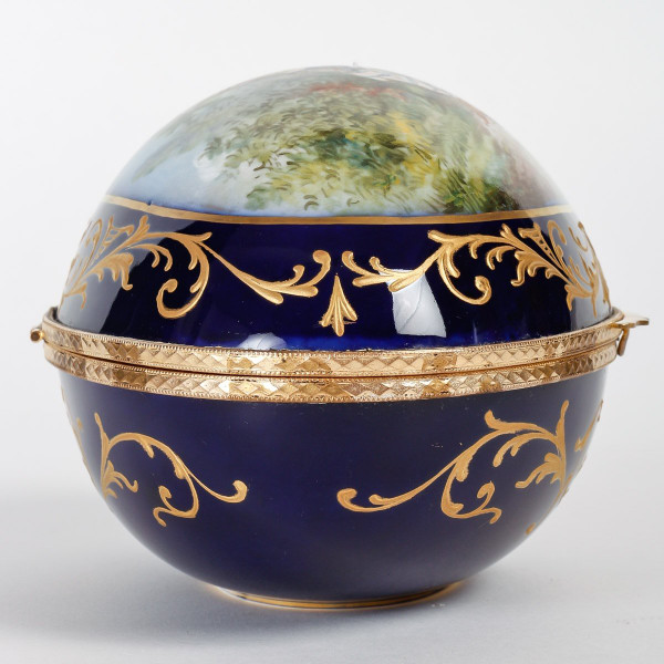 Limoges Porcelain Jewelry Box