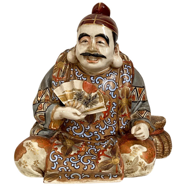 Japon, Fin Du XIXème-début Du XXème Siècle, Statue En Faïence De Satsuma Personnage Au Panier.