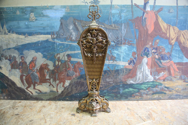 Napoleon III Gilded Bronze Firewall / Fan Screen