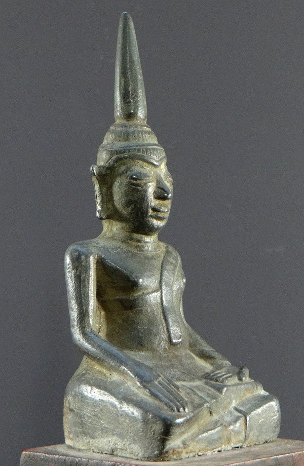 Laos, Début Du XIXème Siècle Ou Antérieur, Statue De Bouddha En Bronze.