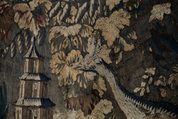 Aubusson tapestry "Paysage exotique au paon" 18th century.