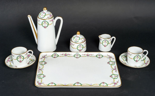 Head to head tea and coffee service in Limoges porcelain