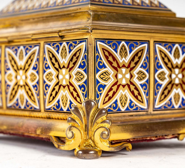 Cloisonne And Gilt Bronze Jewelry Box With Micromosaic Late Nineteenth Century