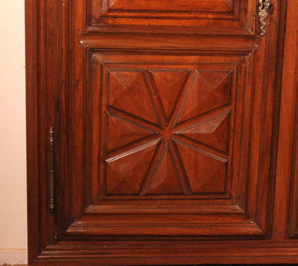 Facade Of Cupboard In Walnut Louis XIII Maltese Cross-17 ° Century