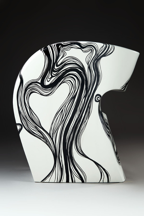 Smoke - Poltrona Little Albert di Ron Arad, dipinta a mano, firmata Amane