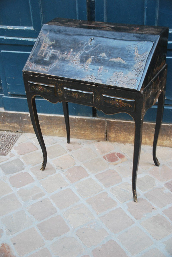 Slope Desk In Black Lacquer England XIX