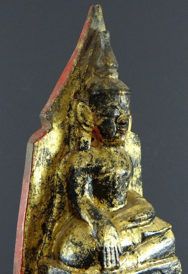 Thailandia, Cultura Tai Lu, Inizio XX Secolo, Scultura Buddha in legno laccato.