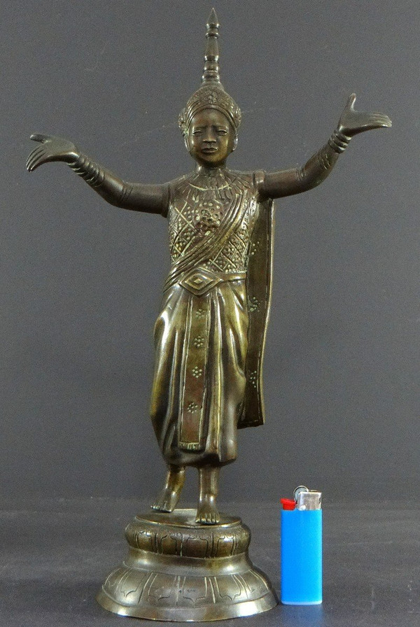 Thaïlande, Début Du XXème Siècle, Statue De Danseuse Traditionnelle En Bronze.