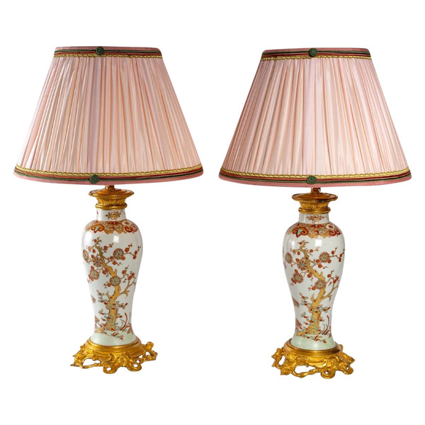 Pair De Vases En Porcelaine Montée Lampe Fin XIXème Siècle