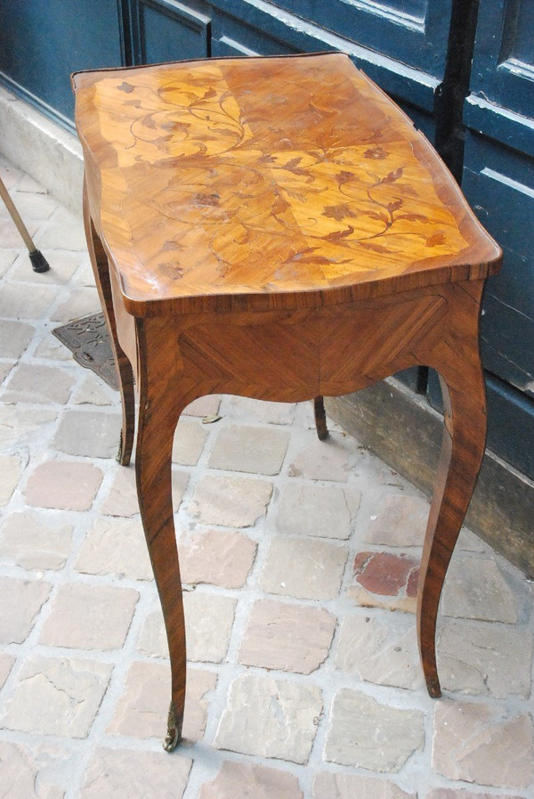 Louis XV Period Marquetry Living Room Table