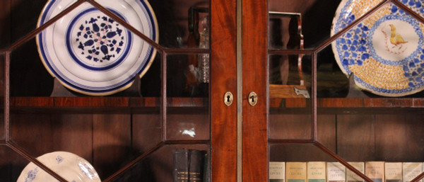 Hepplewhite Bookcase In Mahogany Circa 1775