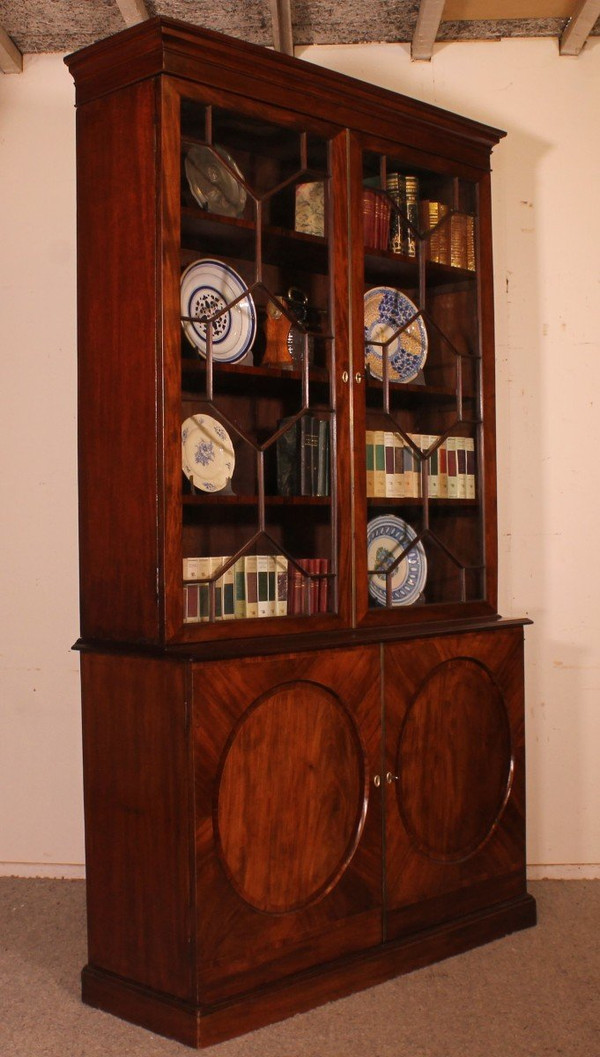 Hepplewhite Bookcase In Mahogany Circa 1775