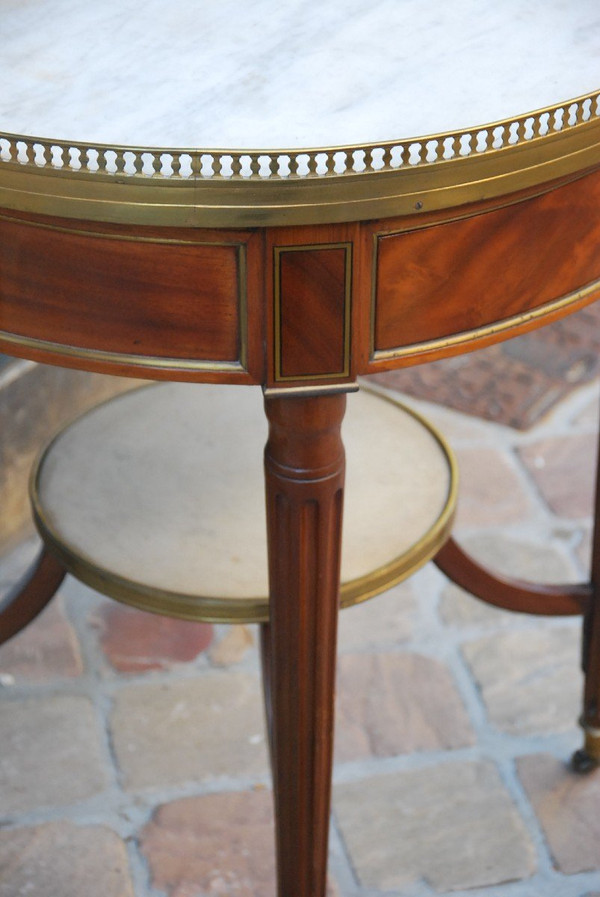 Elegant Bouillotte Table In Mahogany Louis XVI Period, 18th Century