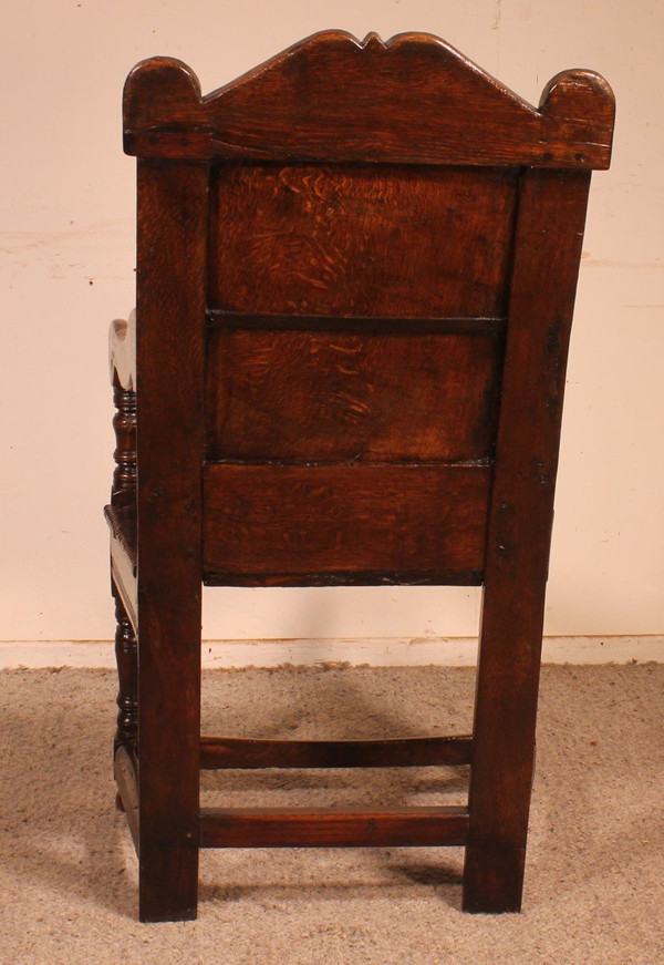 Charles I Joined Oak Armchair - Début 17° Siècle