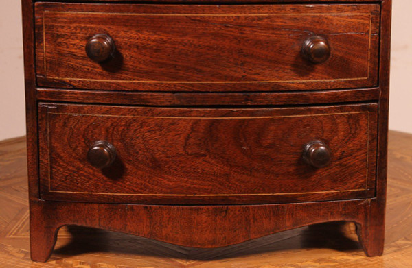 Domed Master Commode In Mahogany From The 19th Century