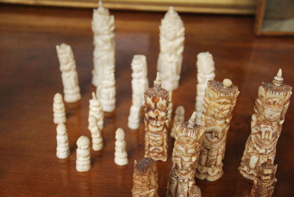 Bone Chess Sets, Asia Work