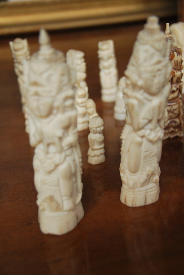 Bone Chess Sets, Asia Work