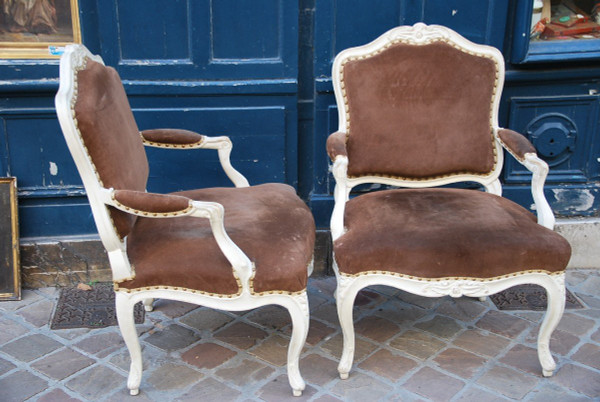 Paire De Beaux Fauteuils Estampillés De Drouilly, époque Louis XV, XVIIIe siècle