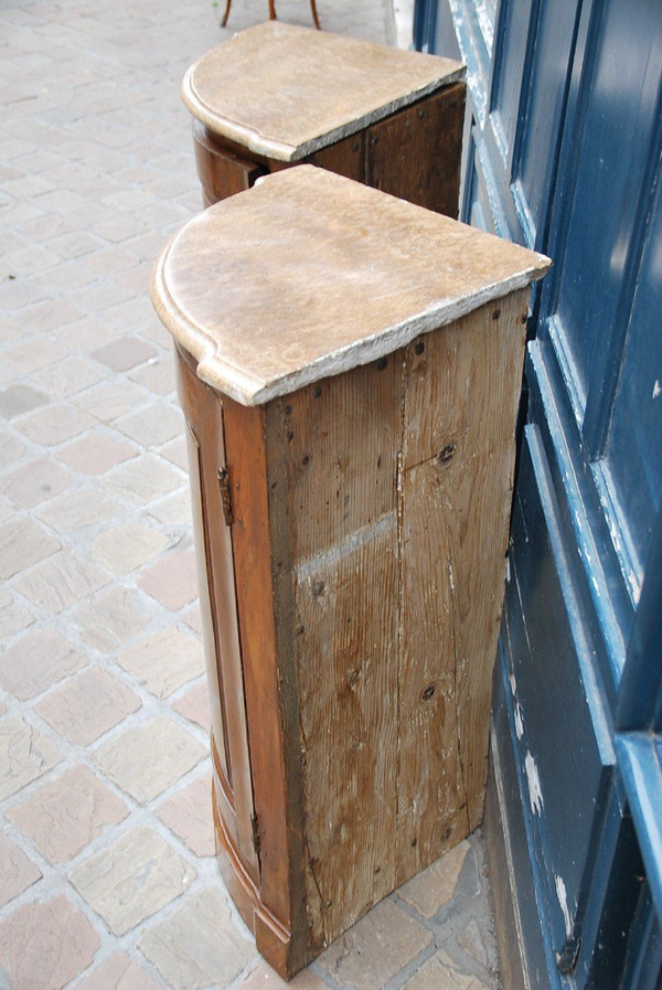 Pair of natural wood corner cupboards Late 18th century