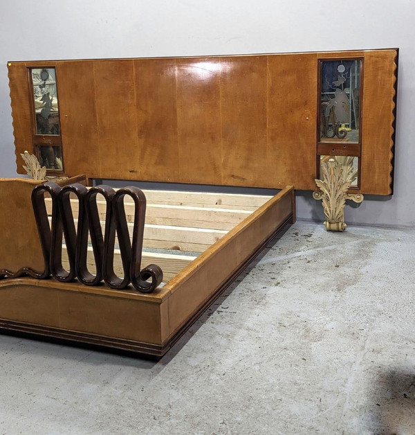 1950 Italian Bed In Maple, Marquetry And Venetian Glass, Work In The Spirit Of Paolo Buffa