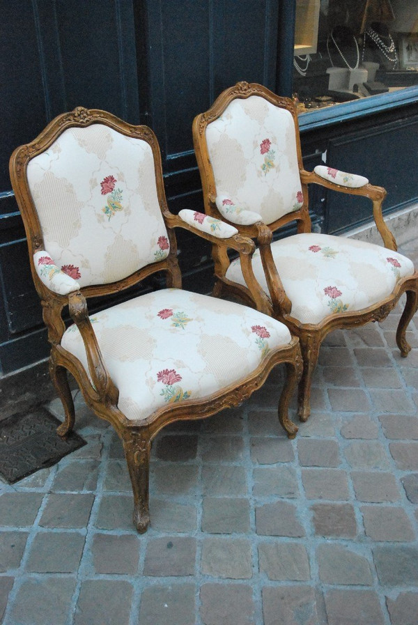 Pair Of Armchairs with Chassis Louis XV period