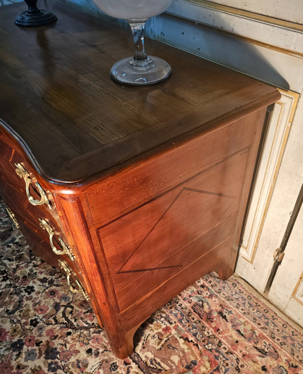 Louis XV chest of drawers in cherrywood 18th