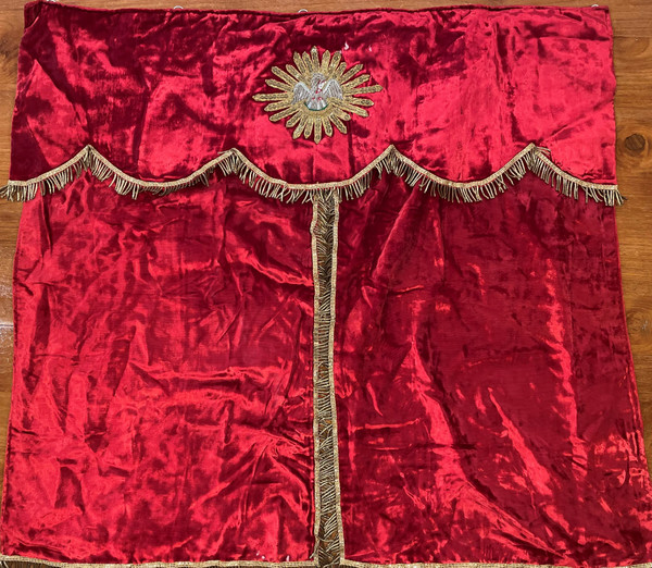 Conopée De Tabernacle In Red Velvet - XIXth Century