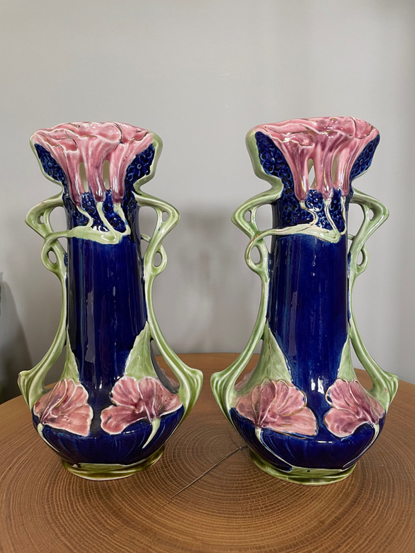 Paire de vases Art Nouveau en Barbotine