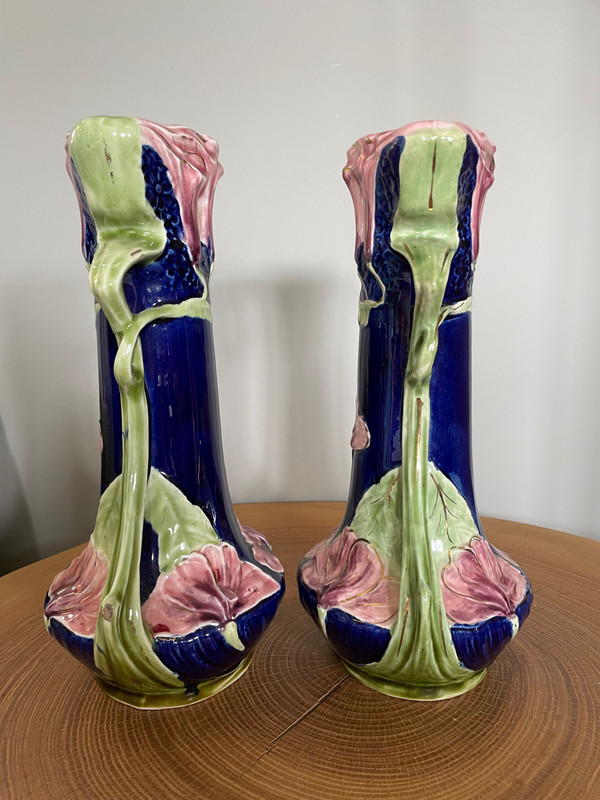 Paire de vases Art Nouveau en Barbotine