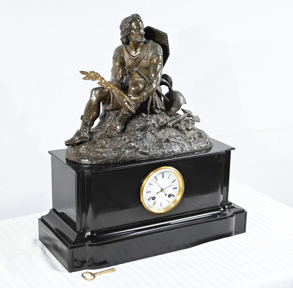 Borne Clock in Marble and Bronze, stamped Viel & Delrue – Late 19th century