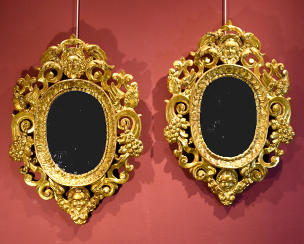 Paire De Miroirs Sculptés Et Dorés 'à La Sansovino', Venise XVIIIe Siècle