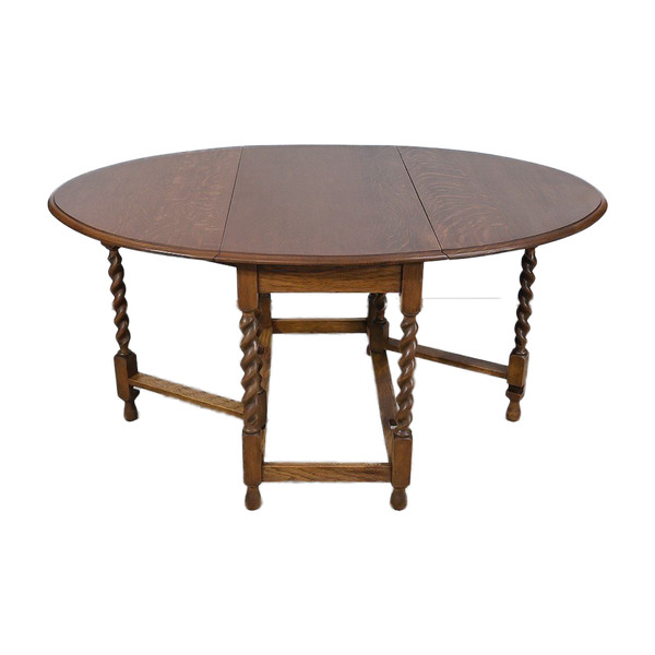 Gatelag Table in Solid Oak, England – 1920