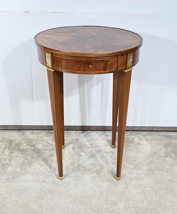 Light Mahogany Pedestal Table, Louis XVI / Directoire taste – Late 19th century