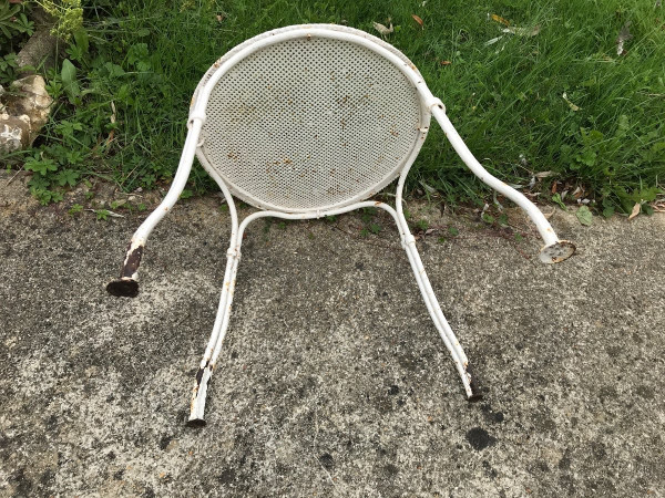 Tabouret de jardin en fer peint d'époque début XX ème 