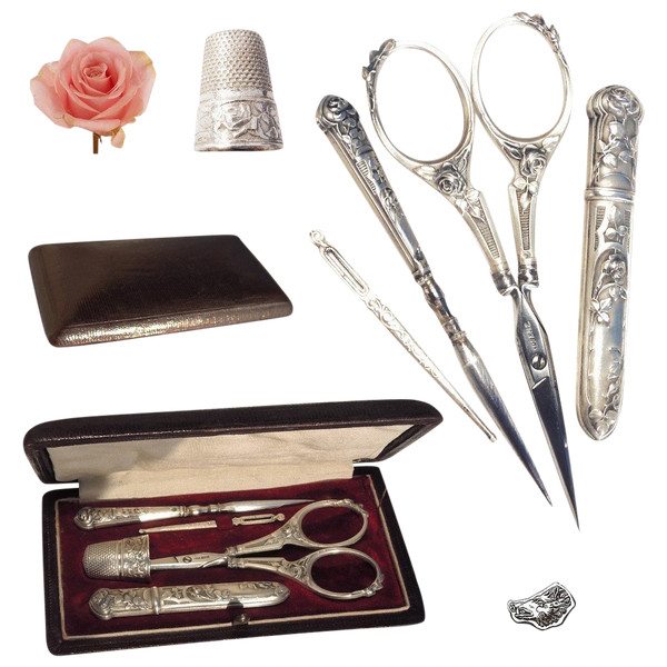 Embroidery sewing set Art nouveau box roses