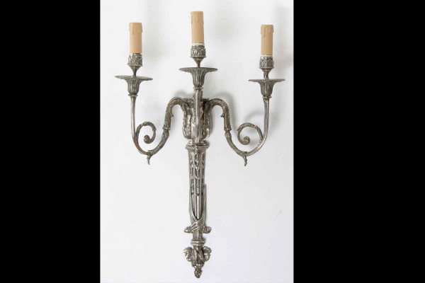 Pair of Appliques En Bronze Argenté, Louis XVI