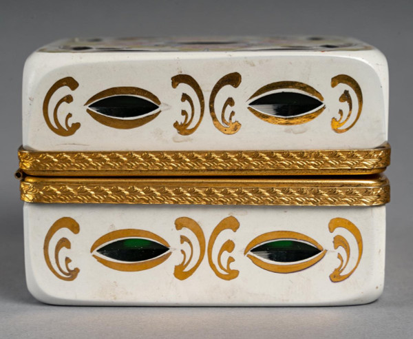 A Late 19th Century Opaline Overlay Jewelry Box