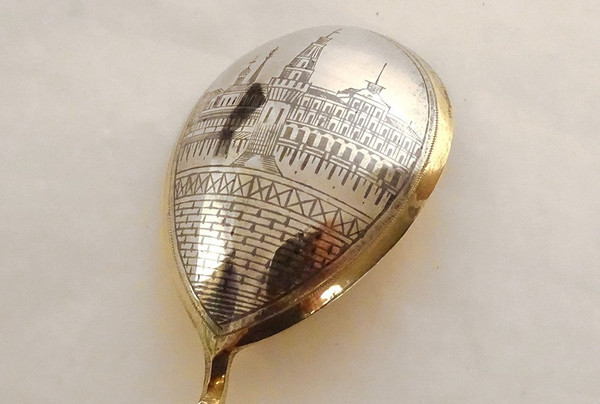 Caviar Spoon Silver Vermeil Russian Niello Twisted Moscow Kremlin View 20th