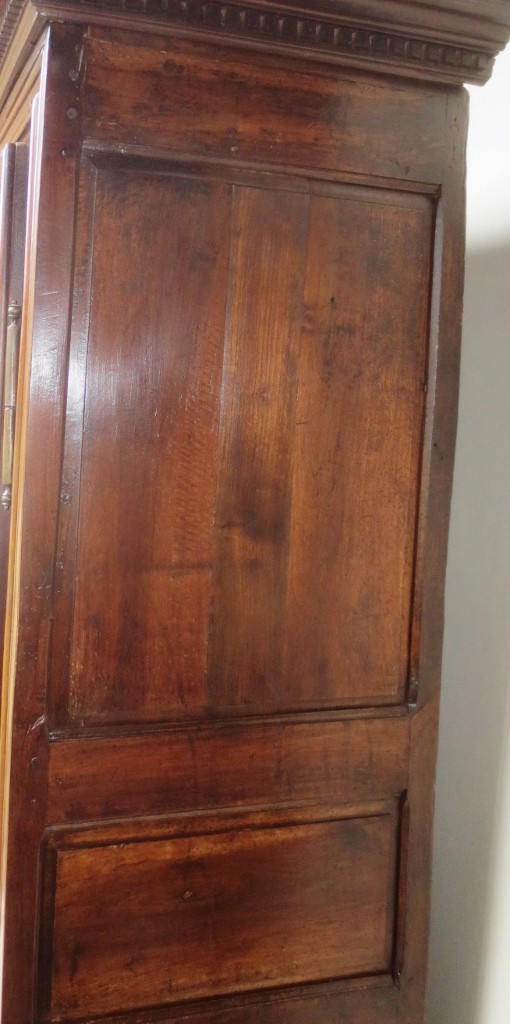 Louis XIII walnut wardrobe, 17th century.