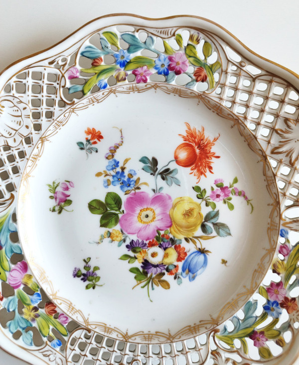 Assiettes Ajourées En Porcelaine Potschappel Dresden XIXème