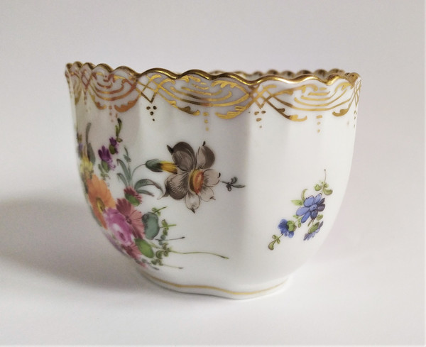 Dresden Hand Painted Porcelain Scalloped Cup Decorated With Flowers