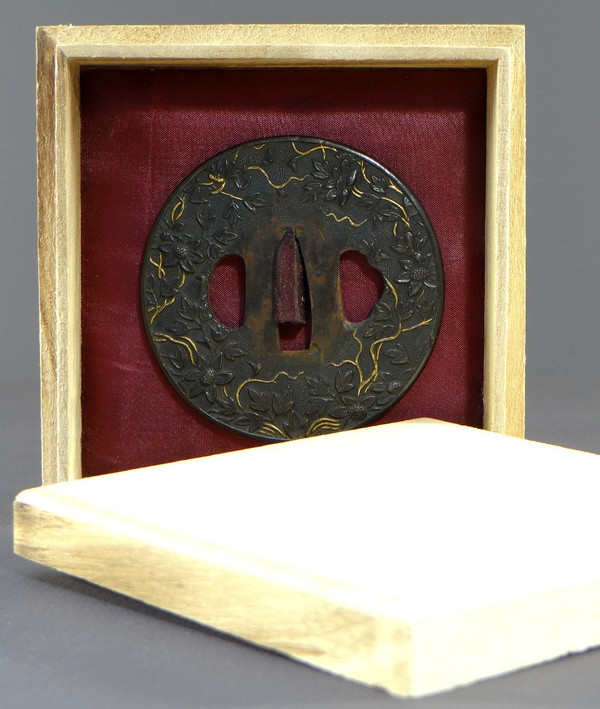 Japan, End Of The Edo Period (1603-1868), Samurai Saber Guard "Tsuba" In Shakudo.