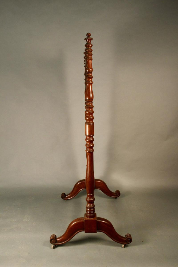 Mahogany Psyche, Restoration period