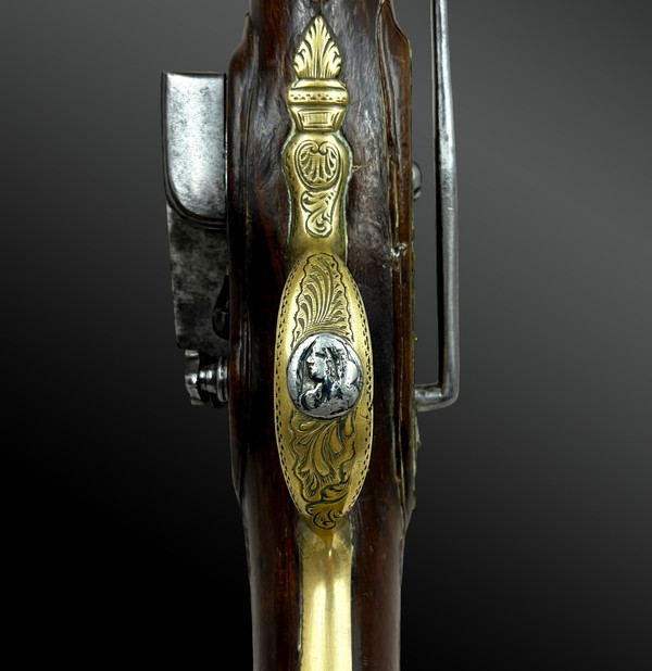 Platinum flintlock PISTOL - Spain - 18th century