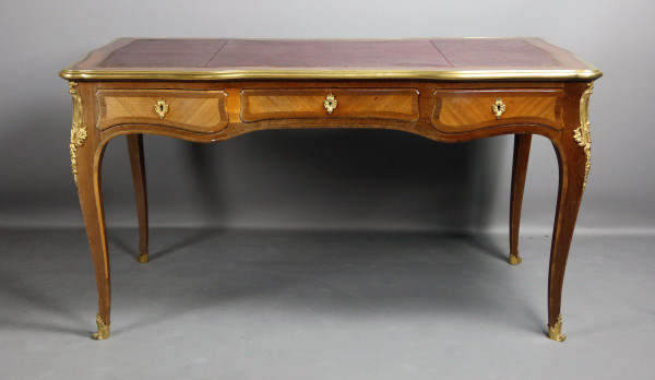 Louis XV Desk In Marquetry